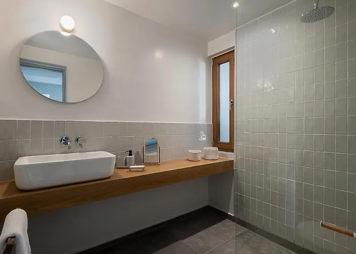 Lofos Casteli Sunlight