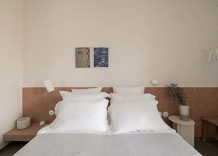 Lofos Casteli Sunlight