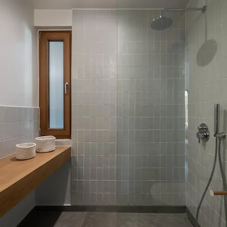 Lofos Casteli Sunlight *