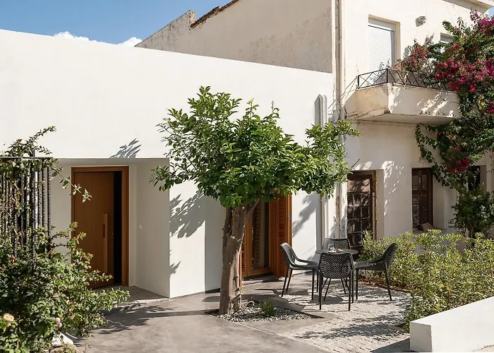 Lofos Casteli Sunlight